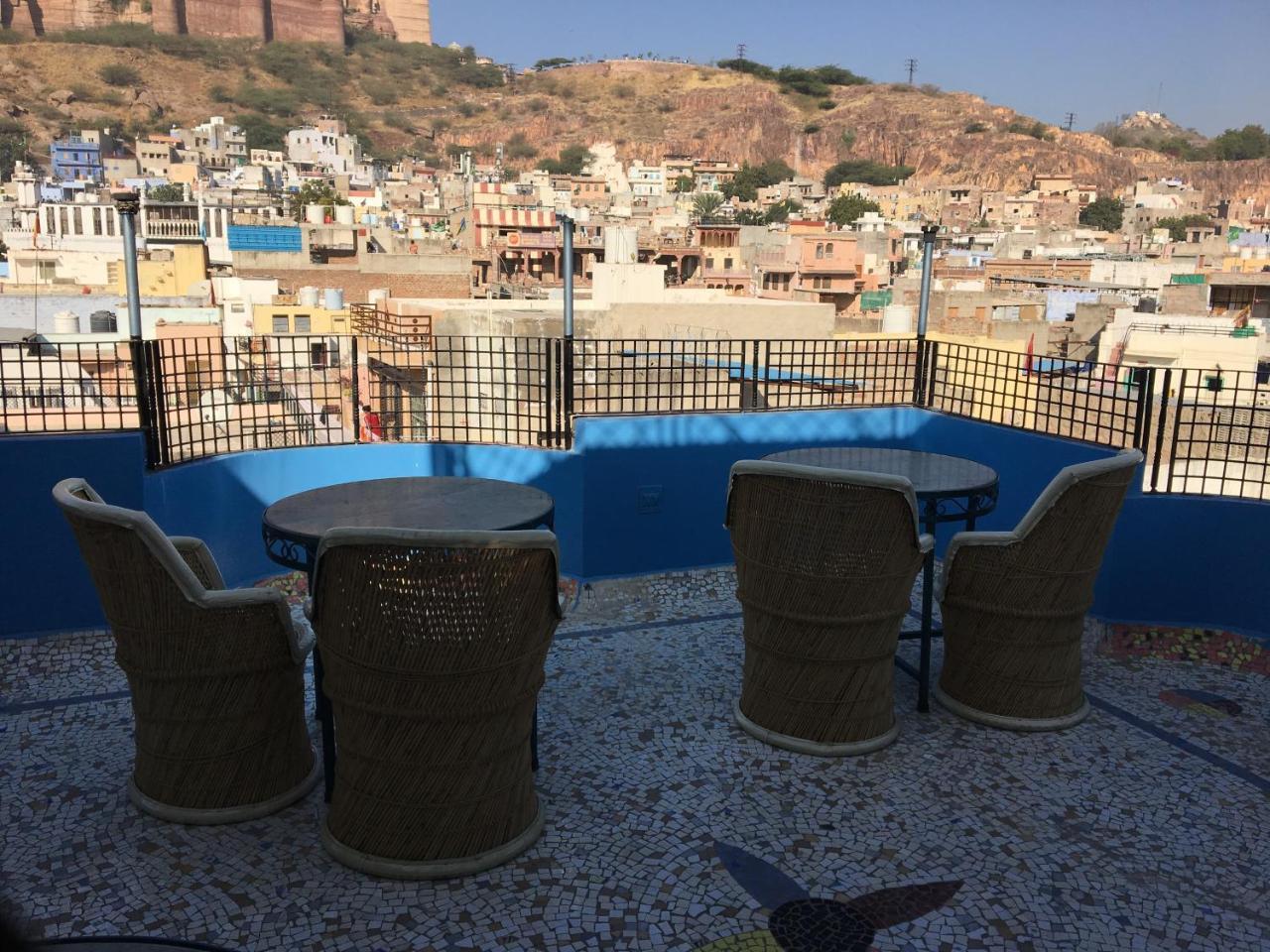 La Casa Jodhpur Inn Buitenkant foto